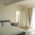 Iris Apartamento *