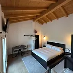 Iris Apartment