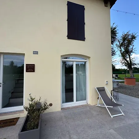 Апартаменты Iris